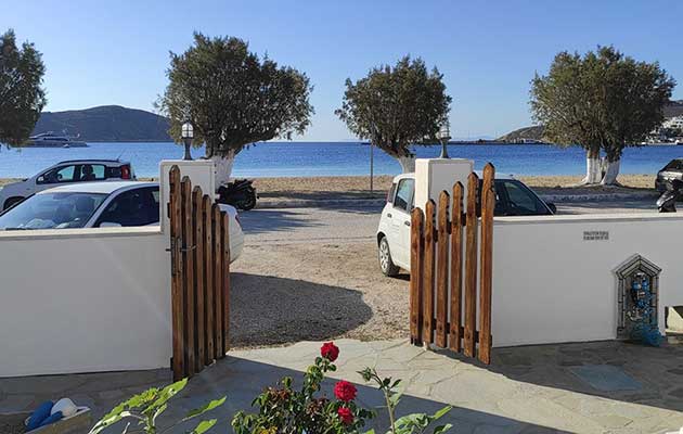 Studios Agira δίπλα στη θάλασσα