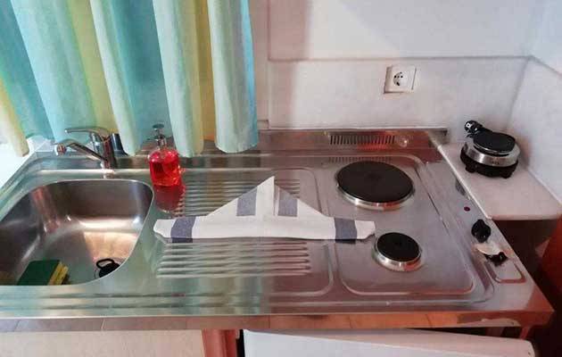 Πλήρως εξοπλισμένο κουζινάκι