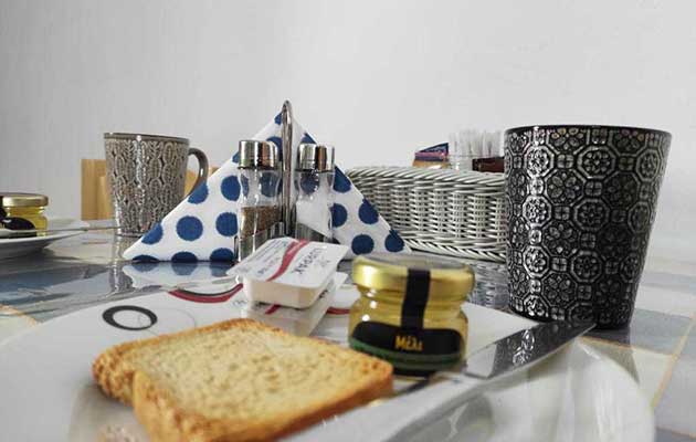 Πρωινό στα Studios Agira στη Σέριφο