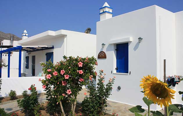 Τα Studios Agira στη Σέριφο